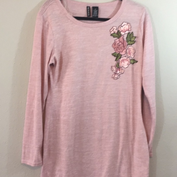 KRISTIN NICOLE KNITTED PINK EMBROIDERED DRESS- M - Picture 4 of 5